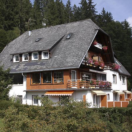 Hotel-Pension Thome Hinterzarten Ngoại thất bức ảnh